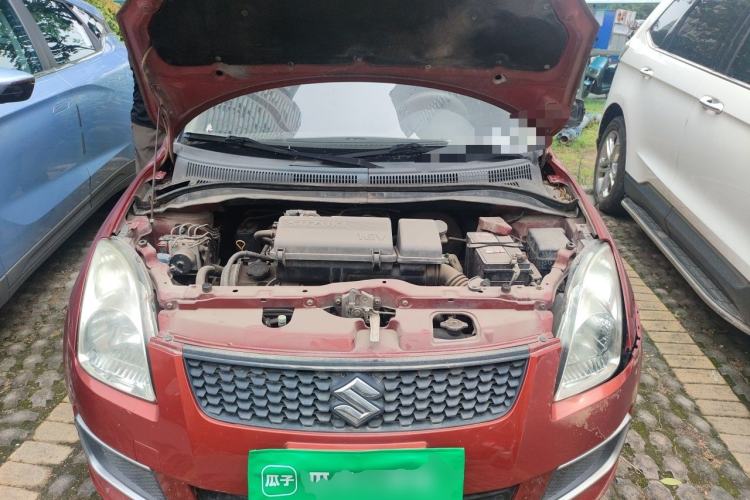Used Suzuki Swift 2013 1.3L Manual Value Edition Engine Bay