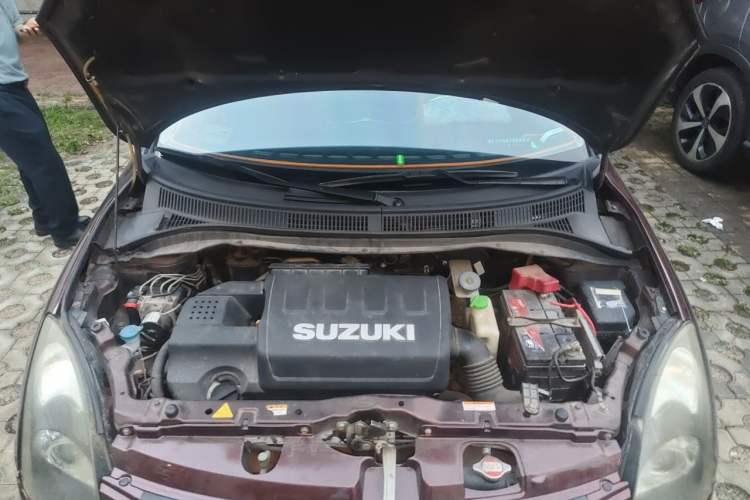 Used Suzuki Swift 2013 1.5L Automatic Sport Edition Engine Bay