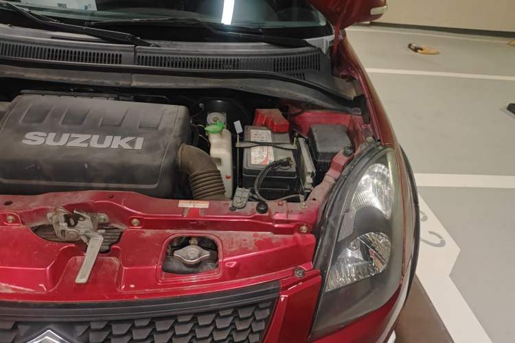 Used Suzuki Swift 2013 1.5L Automatic 20th Anniversary Limited Edition Engine Bay Left