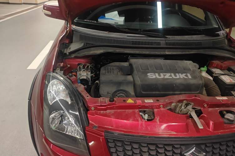 Used Suzuki Swift 2013 1.5L Automatic 20th Anniversary Limited Edition Engine Bay Right