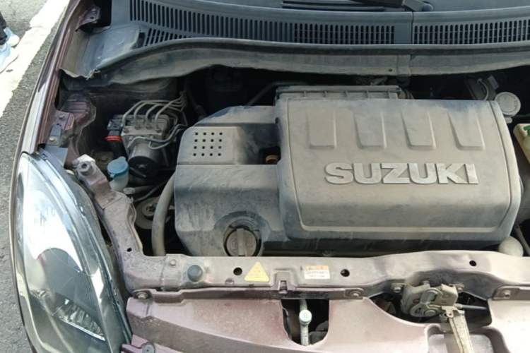 Used Suzuki Swift 2013 1.5L Automatic Standard Edition Engine Bay Right