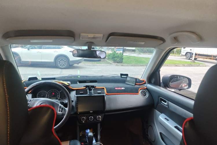 Used Suzuki Swift 2013 1.5L Automatic Sport Edition Headliner