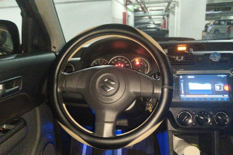 Used Suzuki Swift 2013 1.5L Manual Standard Edition Steering Wheel