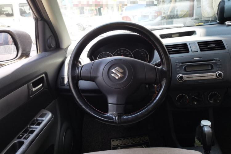 Used Suzuki Swift 2013 1.5L Automatic Standard Edition Steering Wheel