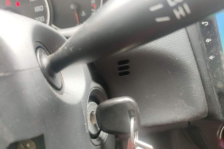 Used Suzuki Swift 2013 1.3L Manual Value Edition Vehicle Key
