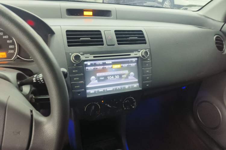 Used Suzuki Swift 2013 1.5L Automatic 20th Anniversary Limited Edition Audio And AC Panel