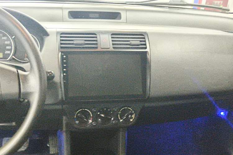 Used Suzuki Swift 2013 1.5L Automatic 20th Anniversary Limited Edition Audio And AC Panel
