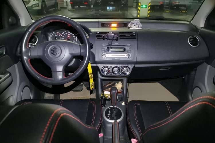 Used Suzuki Swift 2013 1.5L Automatic 20th Anniversary Limited Edition Center Console