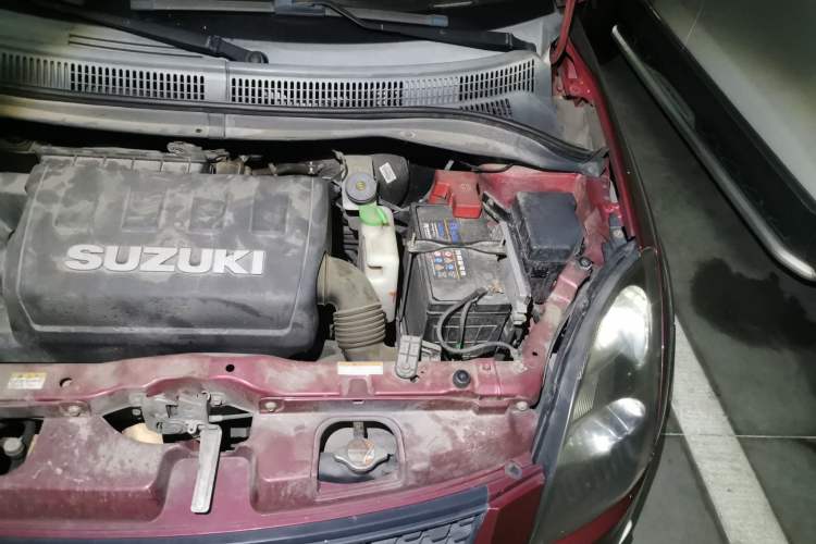 Used Suzuki Swift 2013 1.5L Automatic 20th Anniversary Limited Edition Engine Bay Left