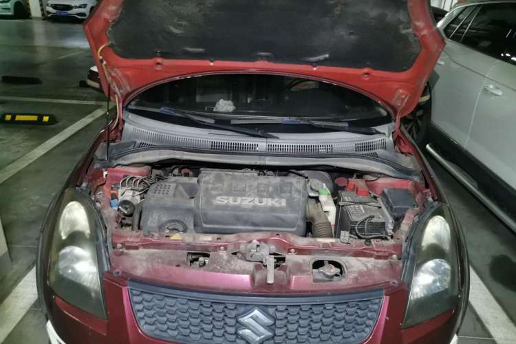 Used Suzuki Swift 2013 1.5L Automatic 20th Anniversary Limited Edition Engine Bay