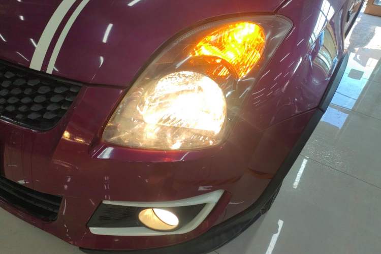 Used Suzuki Swift 2013 1.5L Manual 20th Anniversary Limited Edition Left Front Headlight