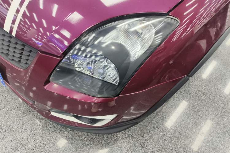 Used Suzuki Swift 2013 1.5L Automatic 20th Anniversary Limited Edition Left Front Headlight