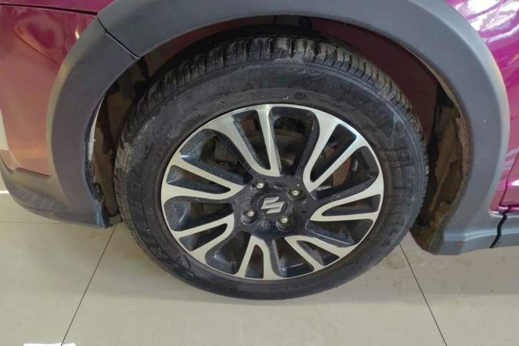 Used Suzuki Swift 2013 1.5L Manual 20th Anniversary Limited Edition Left Front Wheel Hub