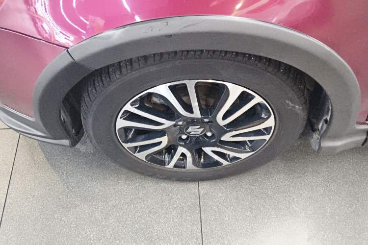 Used Suzuki Swift 2013 1.5L Automatic 20th Anniversary Limited Edition Left Front Wheel Hub
