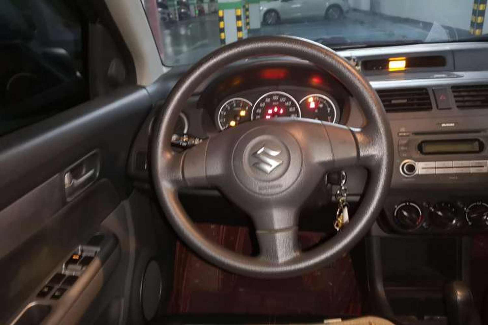 Used Suzuki Swift 2013 1.5L Automatic Standard Edition Steering Wheel