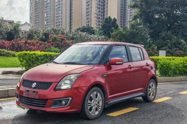 Used Suzuki Swift 2013 1.5L Automatic Standard Edition
