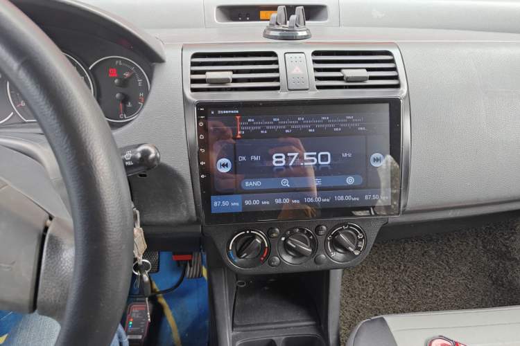Used Suzuki Swift 2013 1.3L Manual Value Edition Audio And AC Panel