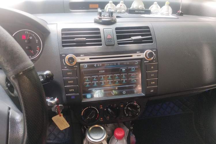Used Suzuki Swift 2013 1.5L Automatic 20th Anniversary Limited Edition Audio And AC Panel