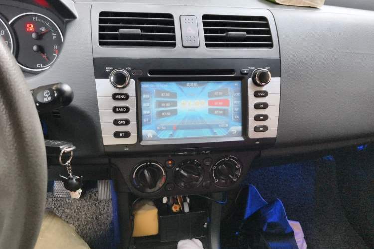 Used Suzuki Swift 2013 1.5L Manual 20th Anniversary Limited Edition Audio And AC Panel
