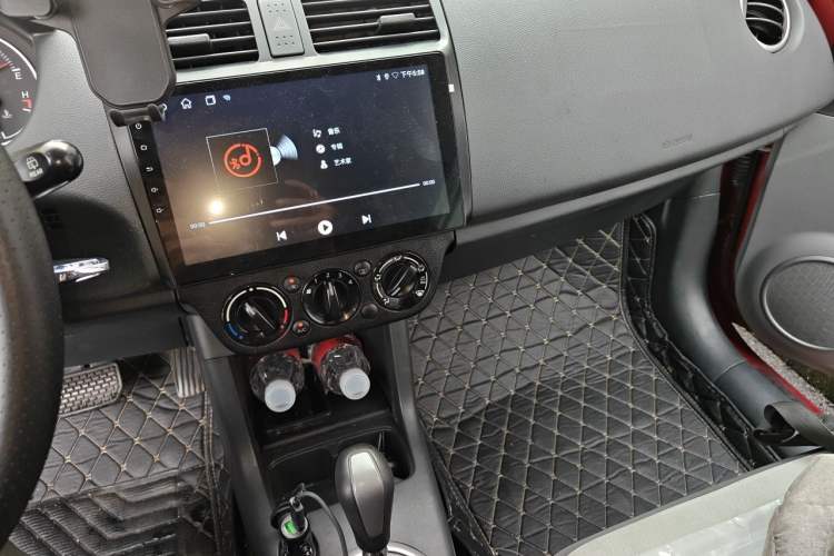 Used Suzuki Swift 2013 1.5L Automatic Standard Edition Audio And AC Panel