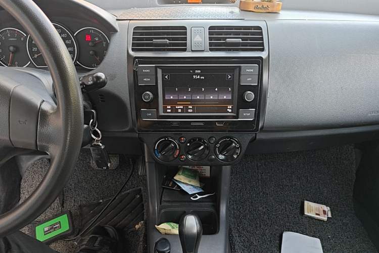 Used Suzuki Swift 2013 1.5L Automatic Standard Edition Audio And AC Panel
