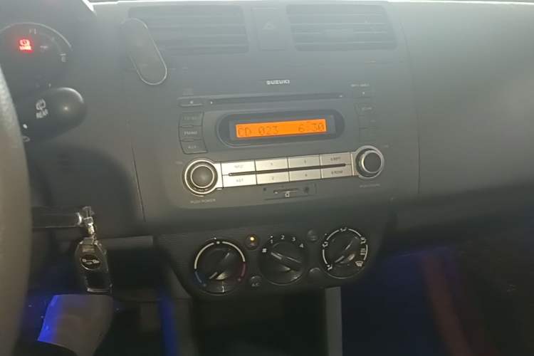 Used Suzuki Swift 2013 1.5L Automatic 20th Anniversary Limited Edition Audio And AC Panel