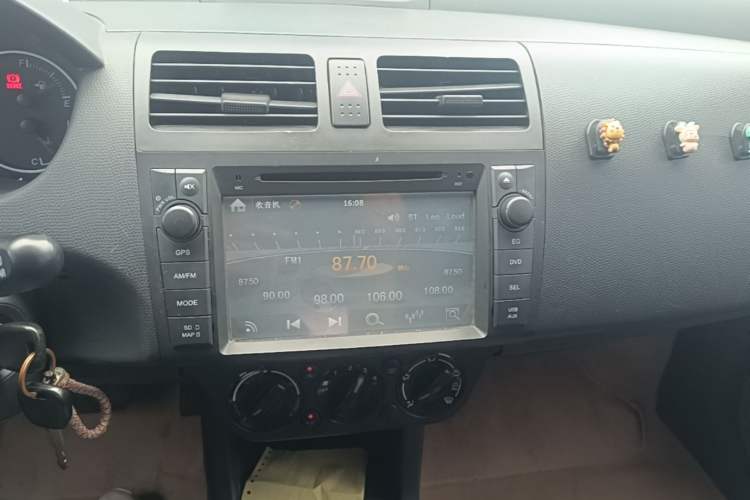 Used Suzuki Swift 2013 1.5L Automatic 20th Anniversary Limited Edition Audio And AC Panel