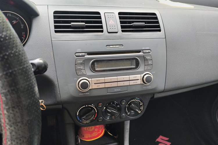 Used Suzuki Swift 2013 1.5L Automatic 20th Anniversary Limited Edition Audio And AC Panel