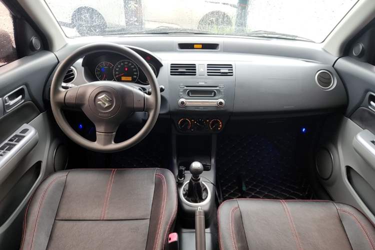 Used Suzuki Swift 2013 1.5L Manual 20th Anniversary Limited Edition Center Console