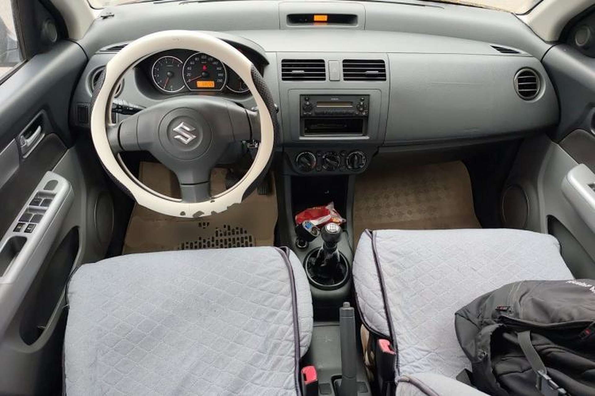 Used Suzuki Swift 2013 1.3L Manual Value Edition Center Console