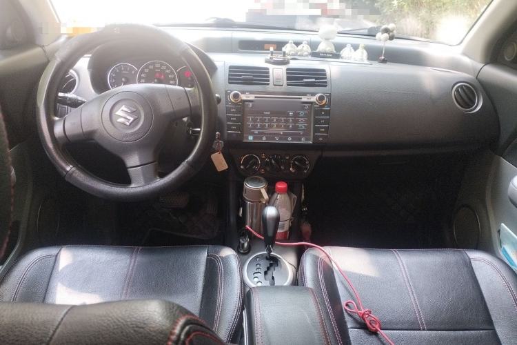 Used Suzuki Swift 2013 1.5L Automatic 20th Anniversary Limited Edition Center Console