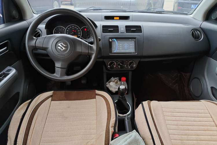 Used Suzuki Swift 2013 1.3L Manual Value Edition Center Console