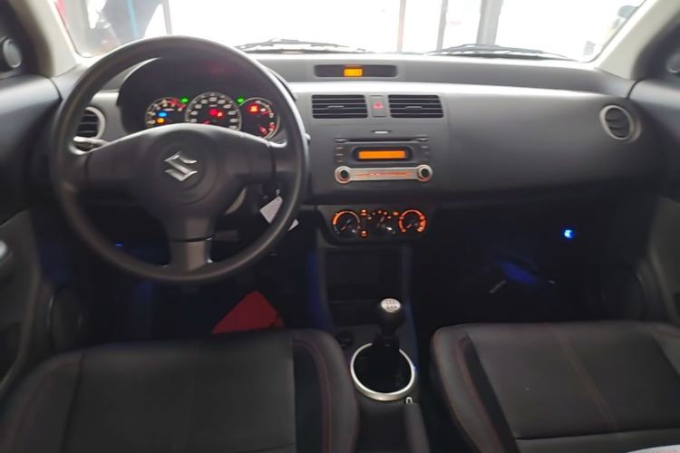 Used Suzuki Swift 2013 1.5L Manual 20th Anniversary Limited Edition Center Console