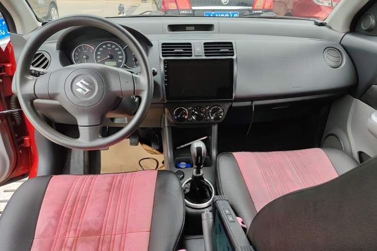 Used Suzuki Swift 2013 1.3L Manual Value Edition Center Console