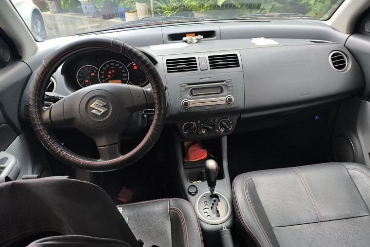Used Suzuki Swift 2013 1.5L Automatic 20th Anniversary Limited Edition Center Console