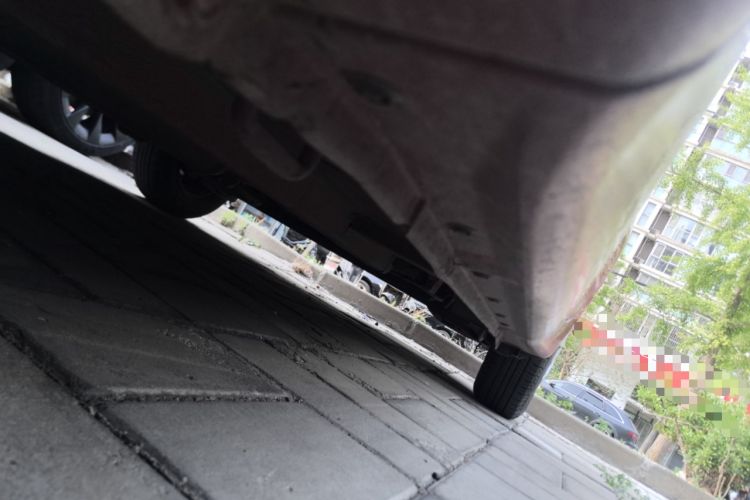 Used Suzuki Swift 2013 1.3L Manual Value Edition Chassis Front Left