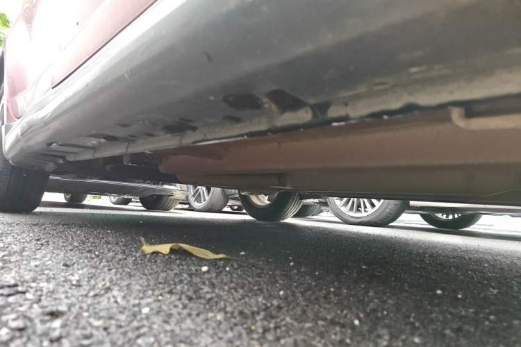 Used Suzuki Swift 2013 1.5L Automatic Standard Edition Chassis Front Right