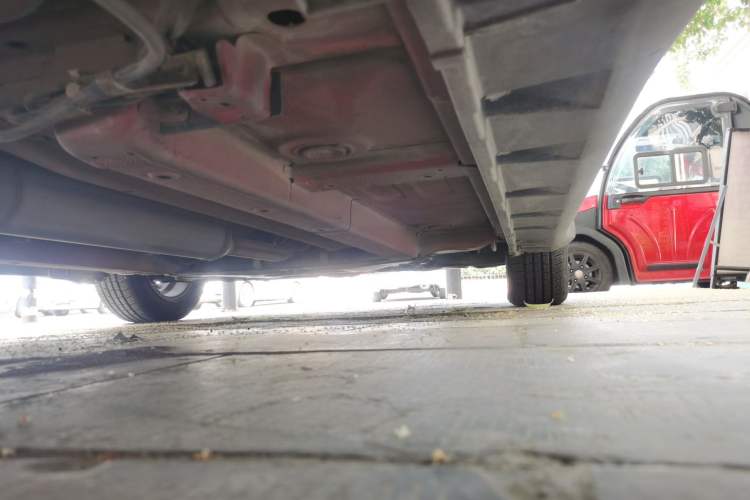 Used Suzuki Swift 2013 1.5L Automatic Standard Edition Chassis Rear Right