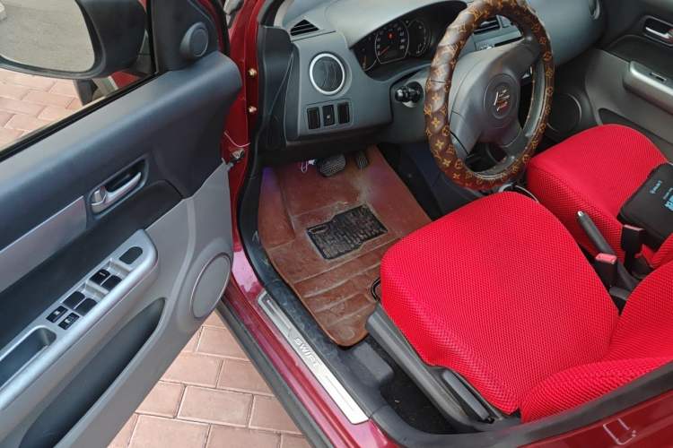 Used Suzuki Swift 2013 1.5L Automatic 20th Anniversary Limited Edition Driver Seat