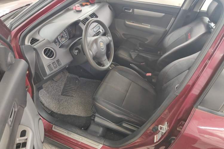 Used Suzuki Swift 2013 1.5L Automatic 20th Anniversary Limited Edition Driver Seat