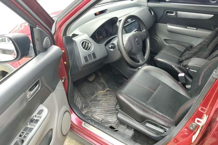 Used Suzuki Swift 2013 1.5L Automatic 20th Anniversary Limited Edition Driver Seat