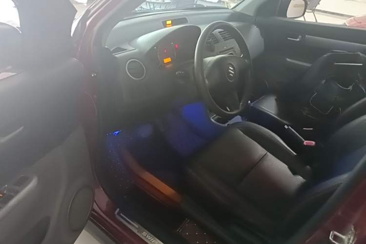 Used Suzuki Swift 2013 1.5L Automatic 20th Anniversary Limited Edition Driver Seat