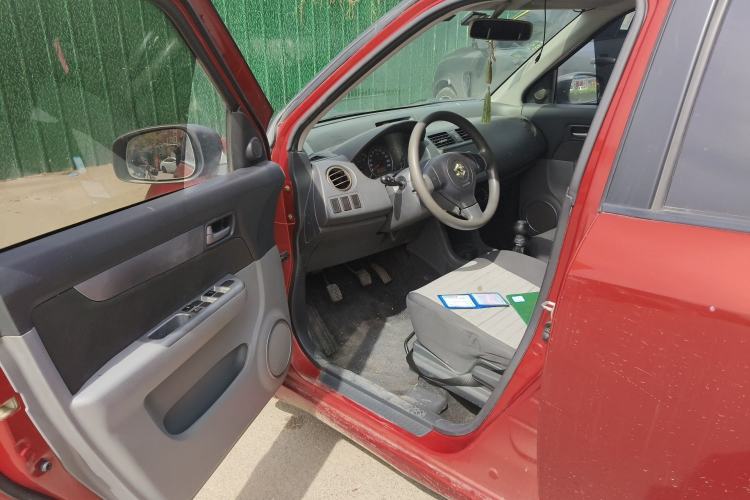 Used Suzuki Swift 2013 1.3L Manual Value Edition Driver Seat