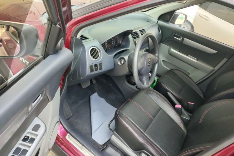 Used Suzuki Swift 2013 1.5L Automatic 20th Anniversary Limited Edition Driver Seat