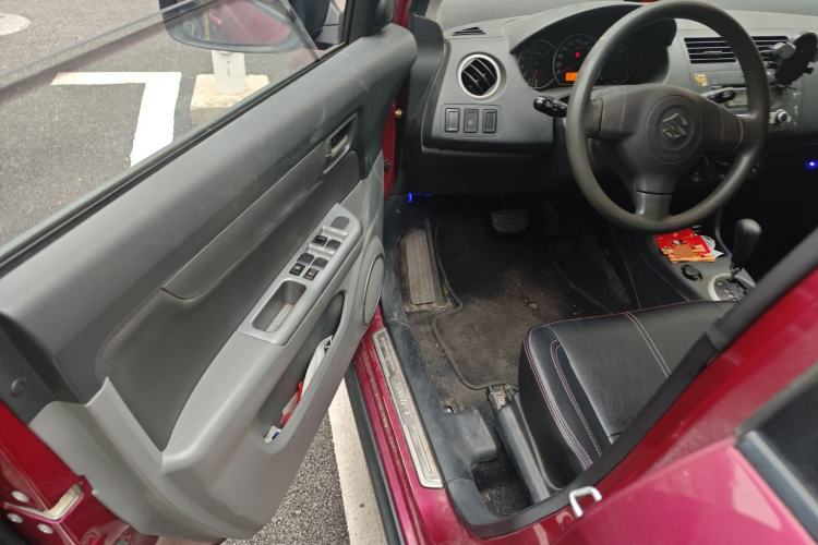 Used Suzuki Swift 2013 1.5L Automatic 20th Anniversary Limited Edition Driver Seat