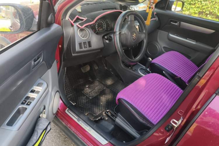 Used Suzuki Swift 2013 1.5L Automatic 20th Anniversary Limited Edition Driver Seat