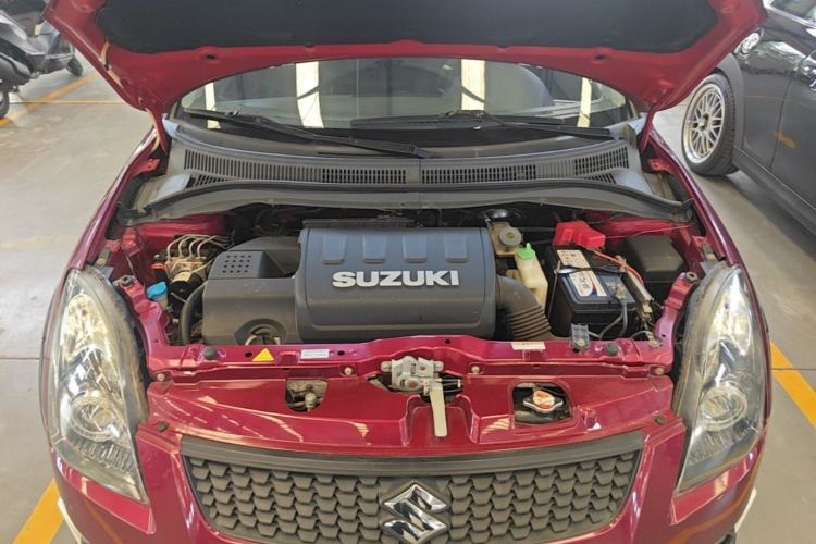 Used Suzuki Swift 2013 1.5L Manual 20th Anniversary Limited Edition Engine Bay