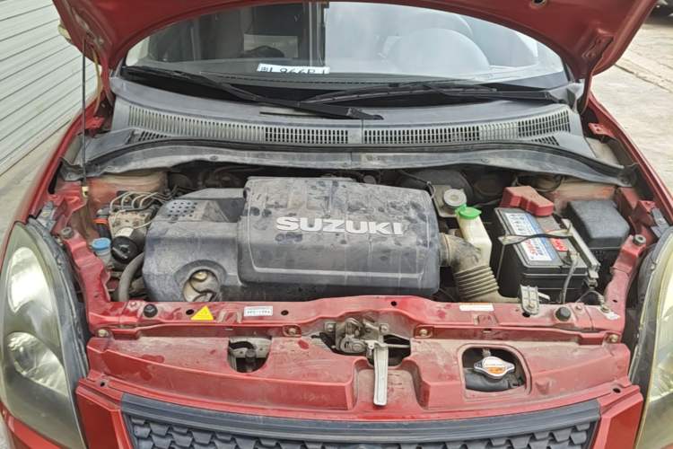 Used Suzuki Swift 2013 1.5L Automatic Standard Edition Engine Bay