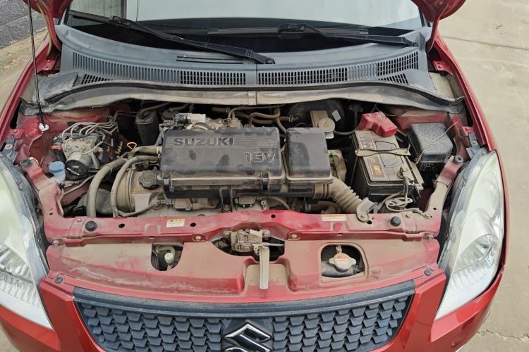 Used Suzuki Swift 2013 1.3L Manual Value Edition Engine Bay