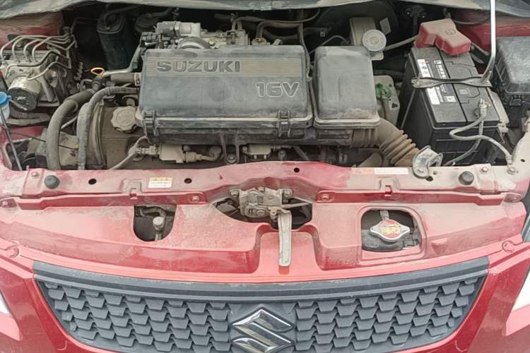 Used Suzuki Swift 2013 1.3L Manual Value Edition Engine Bay